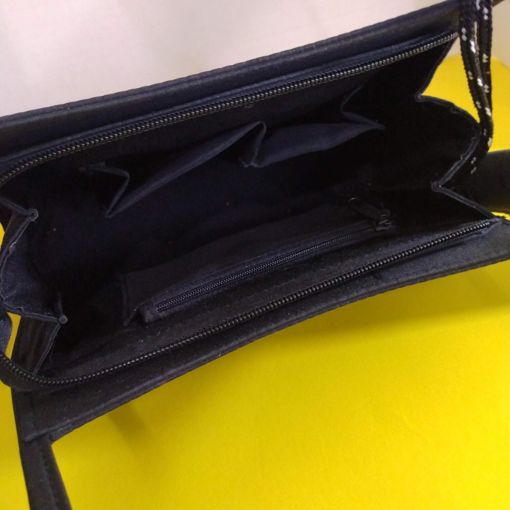 Black Small Purse/W Easter Theme - image 7